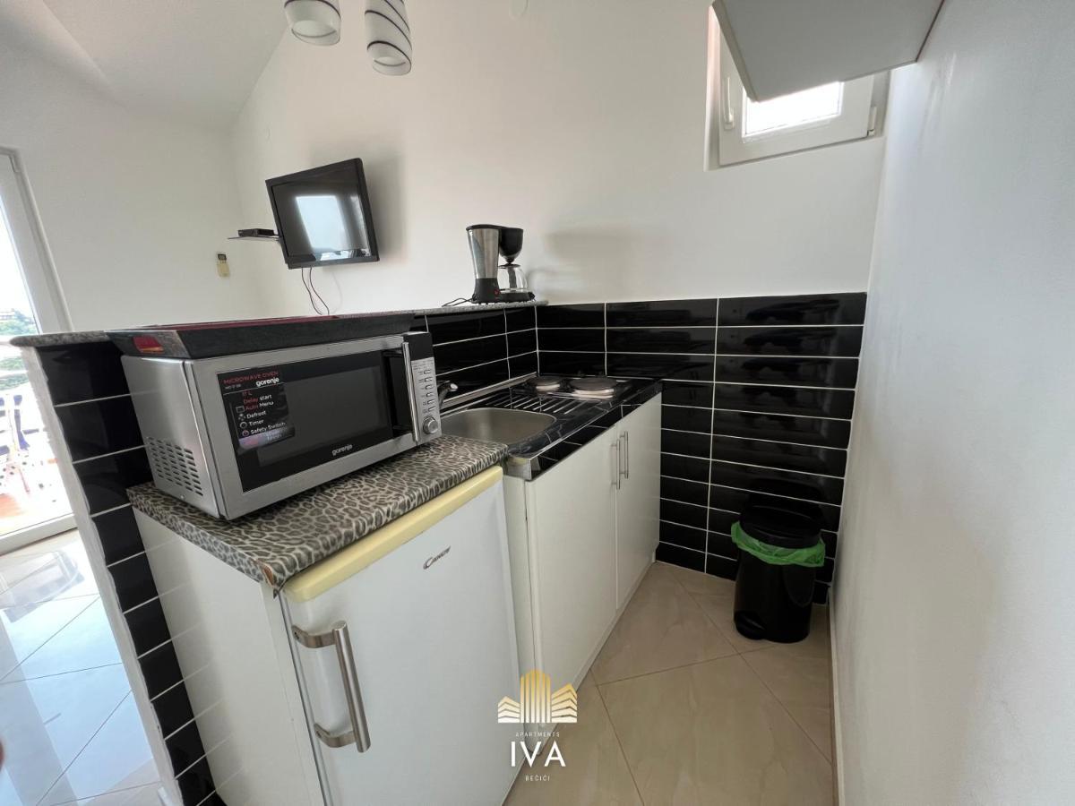 Apartmani Iva Becici Eksteriør billede